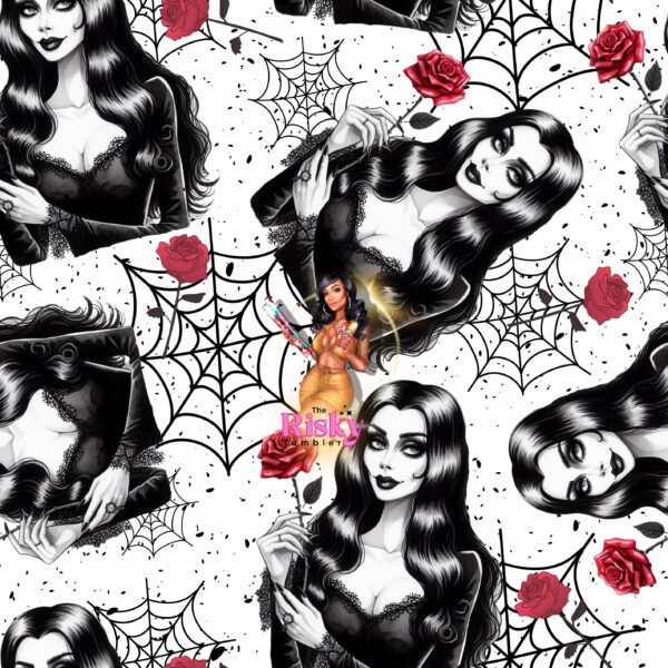 EXCLUSIVE Morticia
